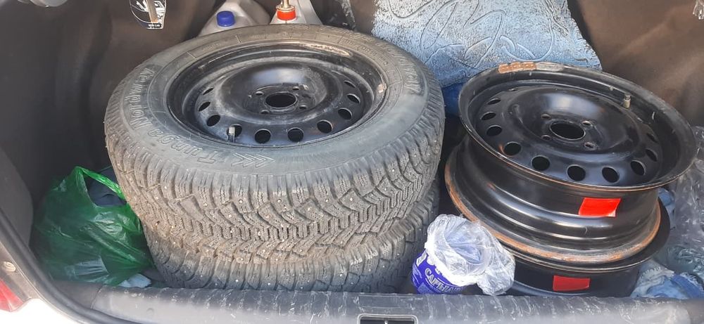 Продам зимные шины R14