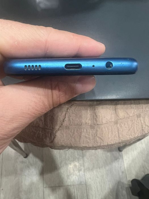 Продам телефон смартфон samsung a12