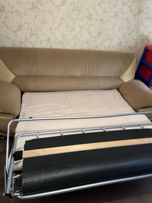 Отдам диван раскладушка