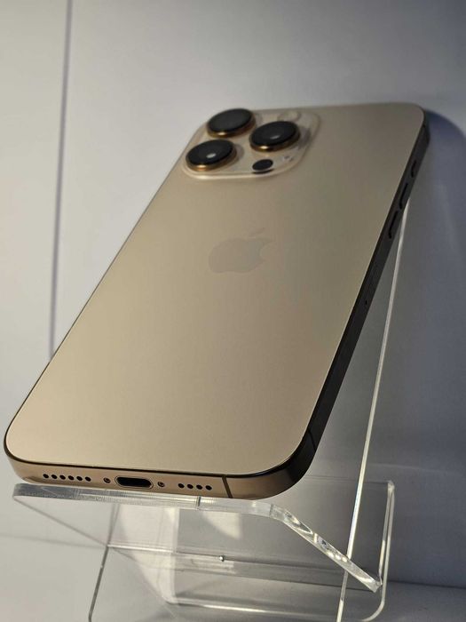 Apple iPhone 16 Pro Max, 256GB, Baterie 95% - Stare Excelenta