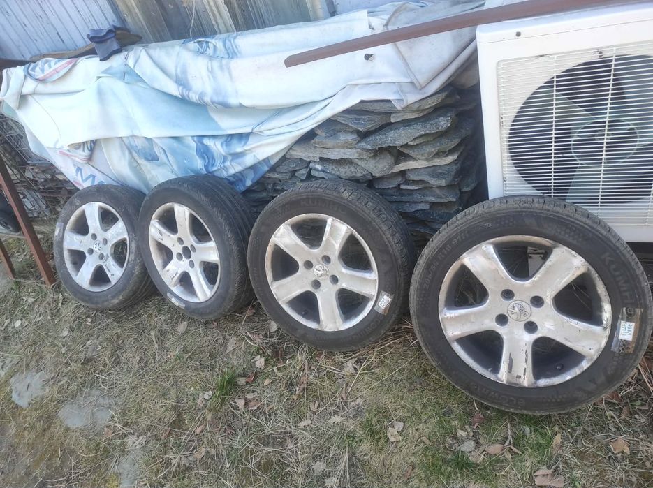 4 бр. Джанти с гуми