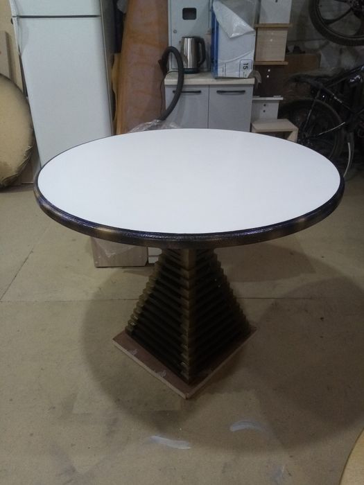 Продам новые столы новинки!