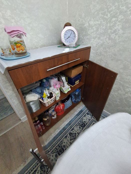 Комод (большой, вместительный)