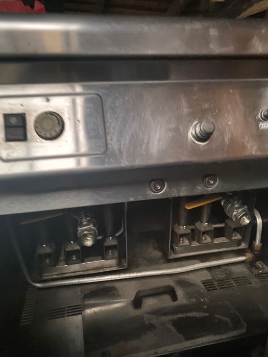 Vand friteuza gaz linia  900