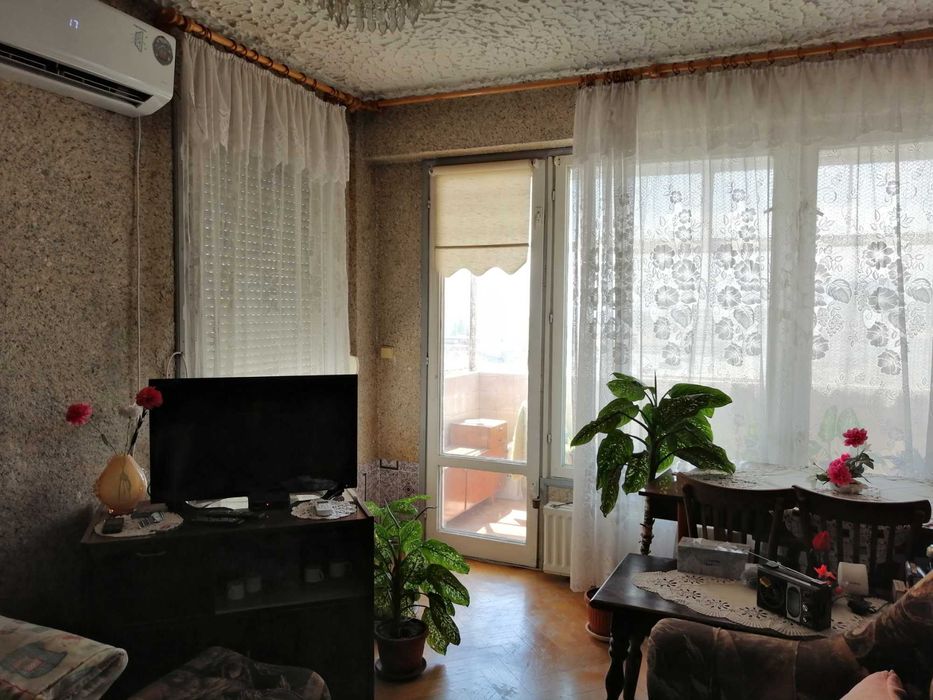 Продава се Тристаен апартамент в Шумен, Херсон - 76 кв.м за 1697 €/кв.м - Снимка #3