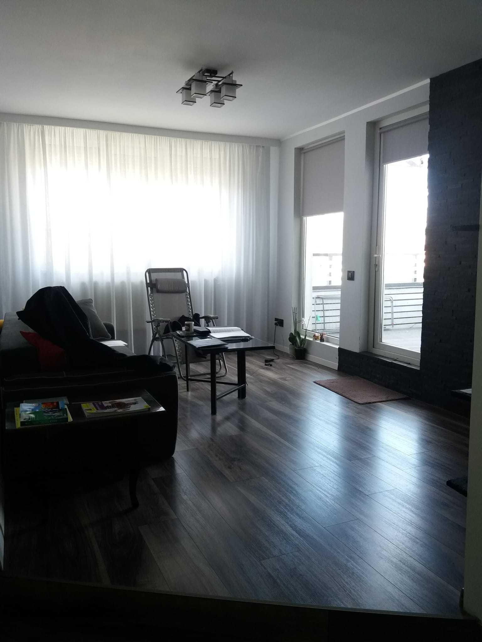 Apartament (3 camere) Municipiul Suceava, Judetul Suceava Suceava • OLX.ro