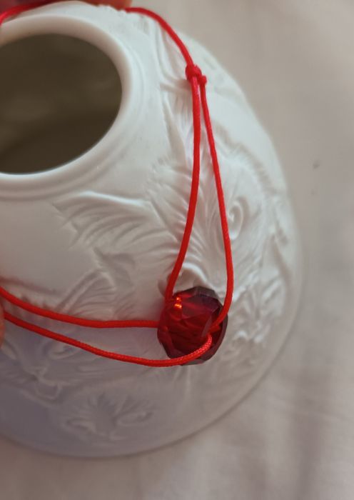 Bratari simple hand made pe snur cu rosu sau verde