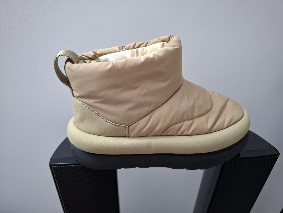 Ghete ugg si guess marimea 36