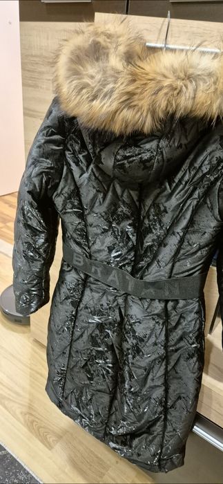 Дамско зимно яке Bratan