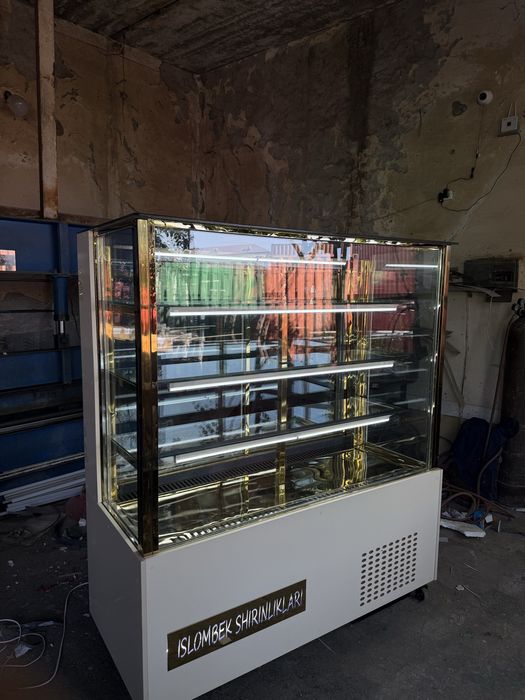 Холодильник витрина