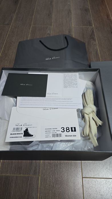 Rick Owens Jumbo Laces - full box 36,37,38,39