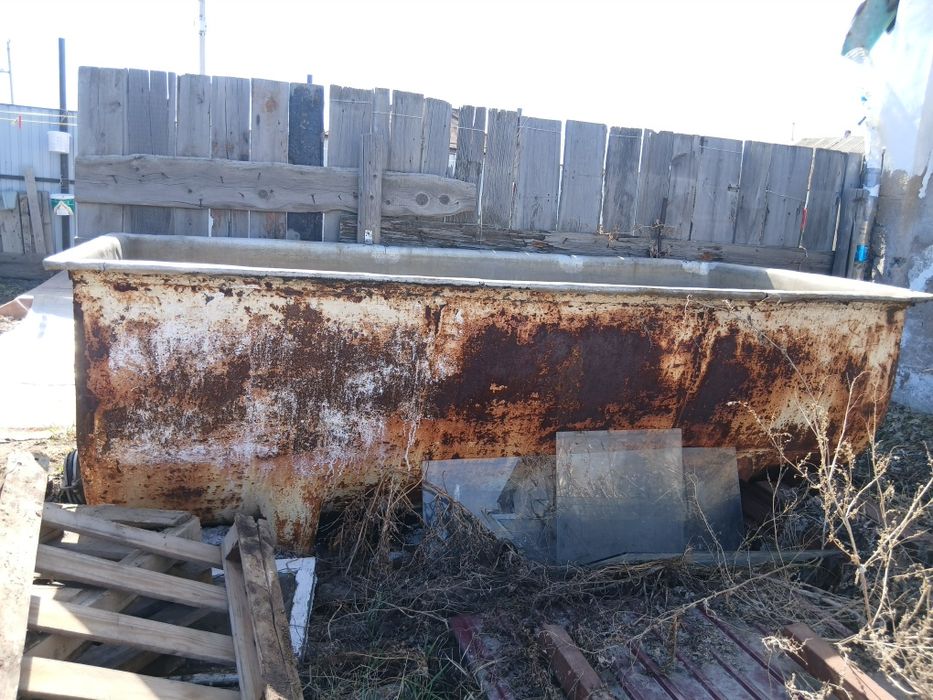 Продам срочно ёмкость