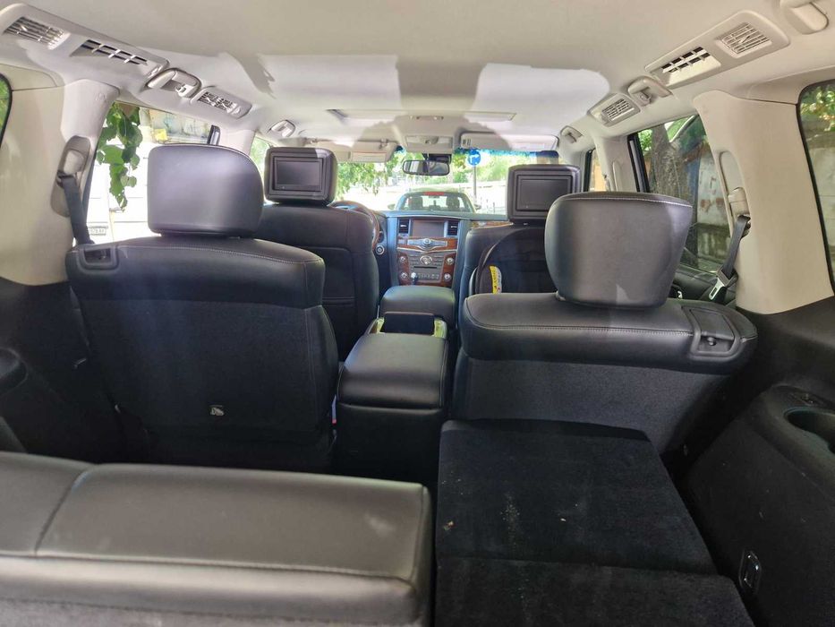 инфинити QX80 на 80 000 км. , 7 места