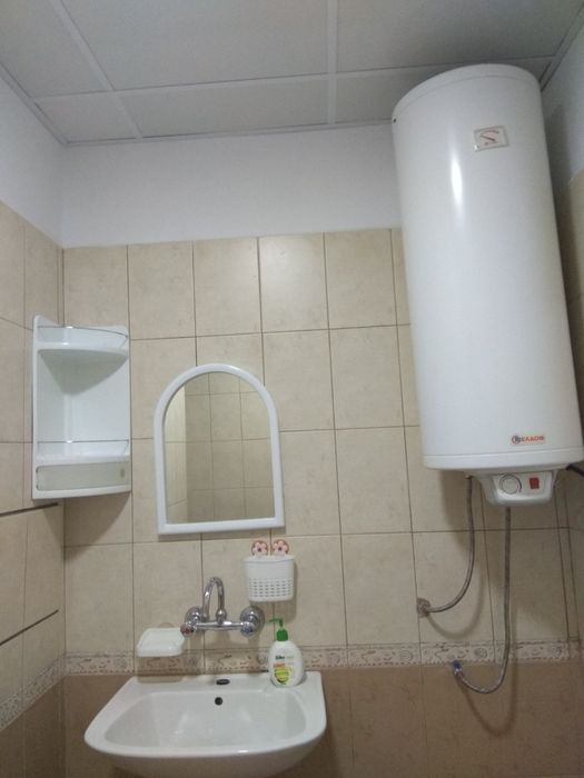 Дава се под наем Двустаен апартамент в Карлово - 50 кв.м за 250 € - Снимка #6