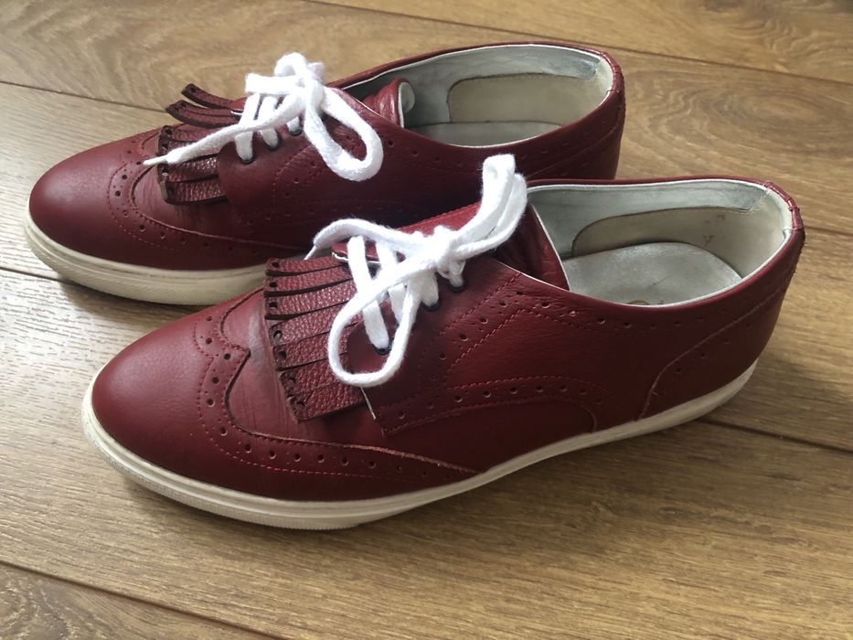 Обувки  бордо Дарис