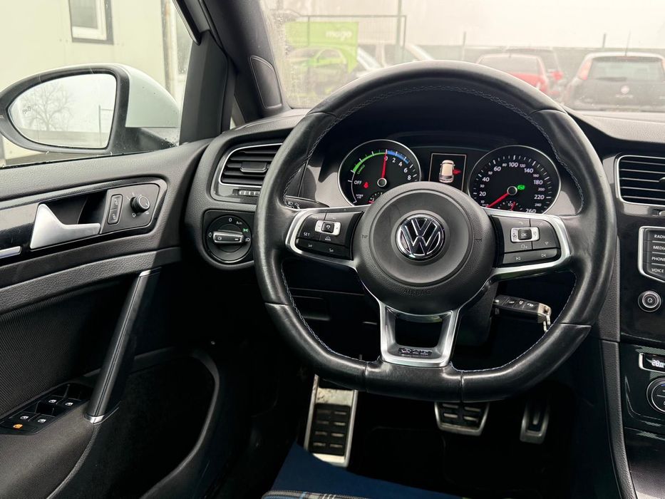 Golf 7 GTE 2016 DSG 204CP (1.4i+Plug-in Hybrid)
