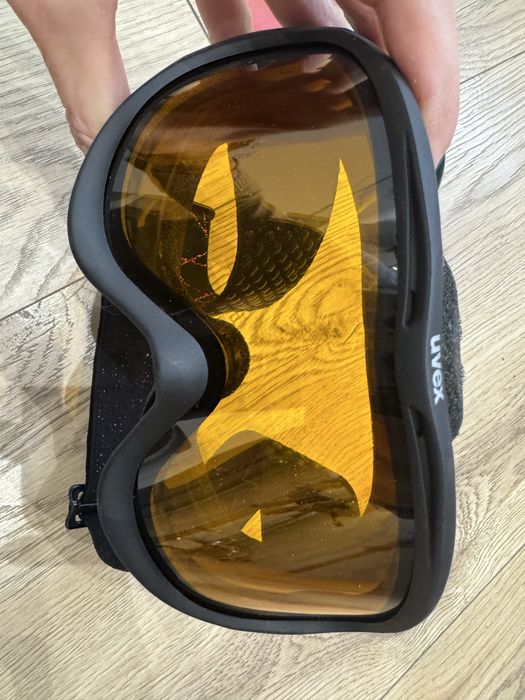 Сноуборд очила Uvex