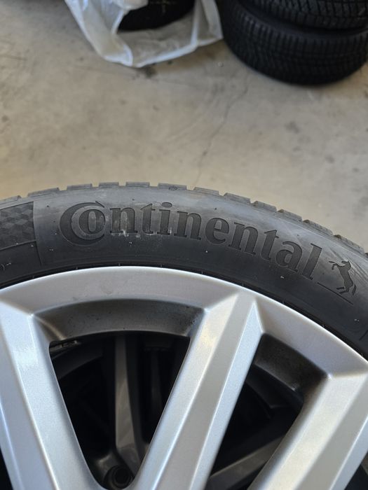 4 Броя 205/55/17 Continental 2x8,2mm 2x6,7mm 24dot
