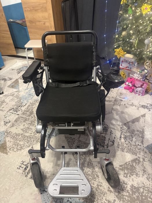 Инвалидная коляска