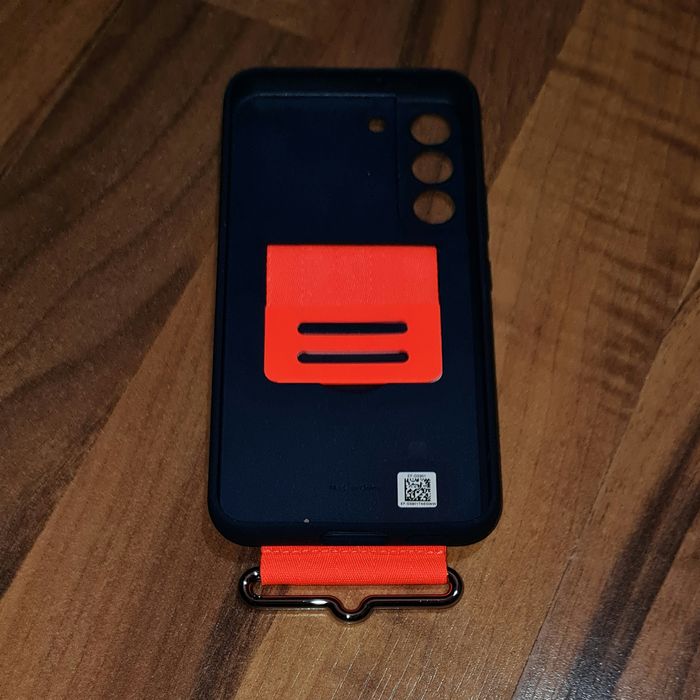 Husa originala Samsung Silicone Cover with Strap Galaxy S22 S901