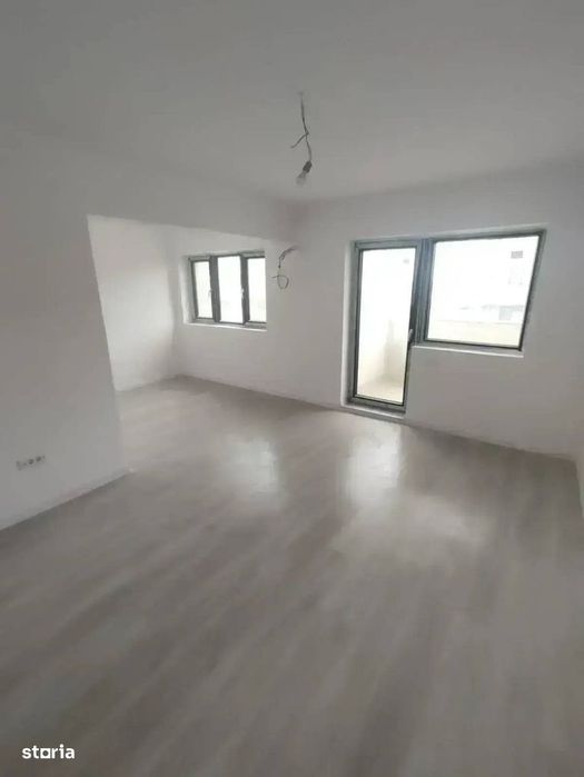 Apartament 2 Camere De Vanzare Orasul Pantelimon | Pachet Parcare Boxa — fotografia 3