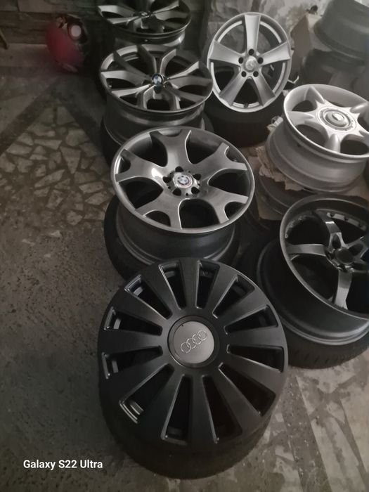 Audi 19 цола Пребоядисани прахово Замъка Ямбол