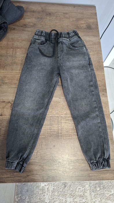 Джинсы на мальчика 116