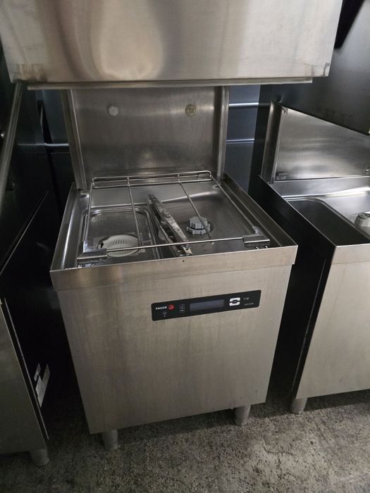 Съдомиялна тунелна електролукс 13000лв