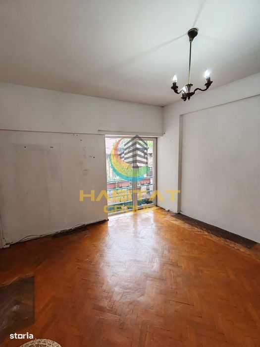 Garsonieră de Vânzare Piața Romană!