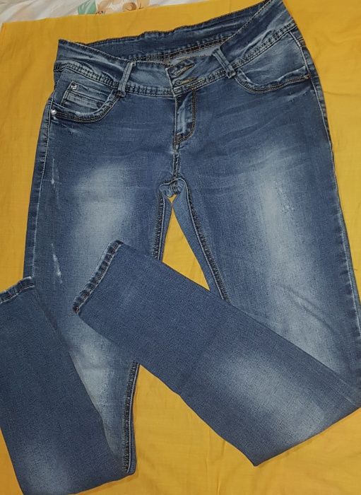 Брюки,джегинсы и капри на худенькую девушку