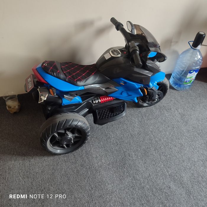 Электронный мотоцикл для детей