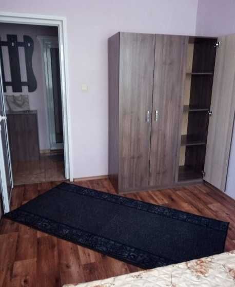 Дава се под наем Двустаен апартамент в Бургас, Меден рудник - зона А - 57 кв.м за 135 € - Снимка #1