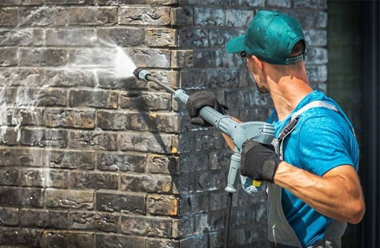 Мойка фасад . Фасад ювиш . Клининг