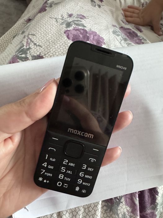 Telefon MAXCOM Classic MM248, 48MB RAM, 4G, Dual SIM, negru