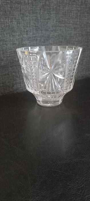 Продам вазы хрустальные