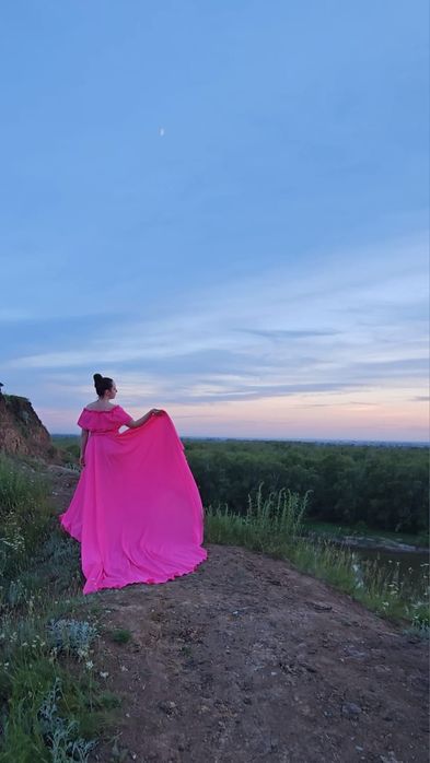 Продам платья мама и дочки