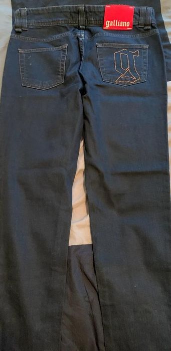CNC BLUGI/ Galiano blugi dama M/L