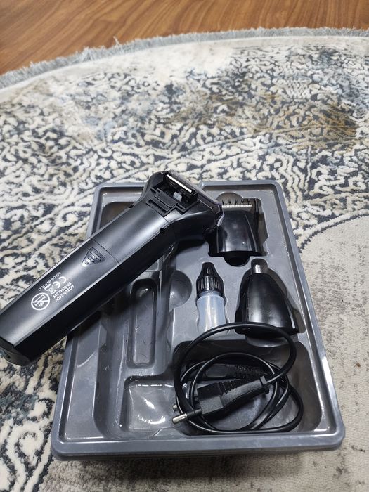 Продам триммер Geemy