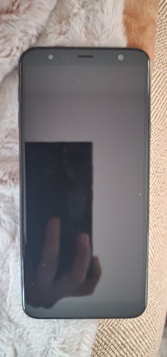 Samsung Galaxy s10 plus / J4 plus