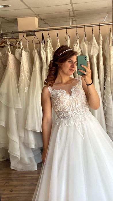 Rochie de mireasă / Menyasszonyi ruha