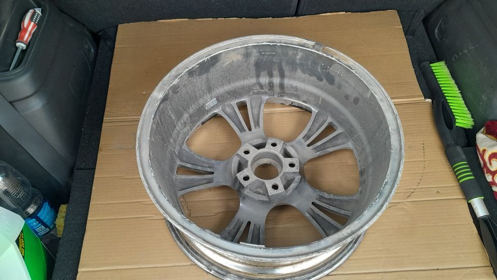 Диск бу титановый 18 радиус