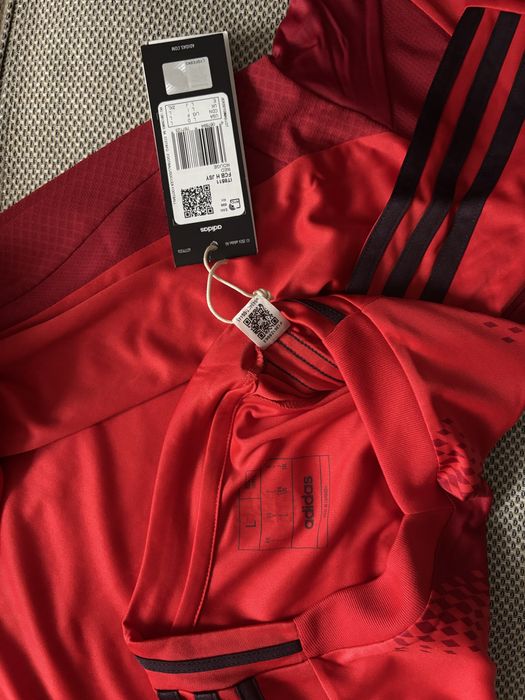 Нова футболна тениска Bayern Munchen