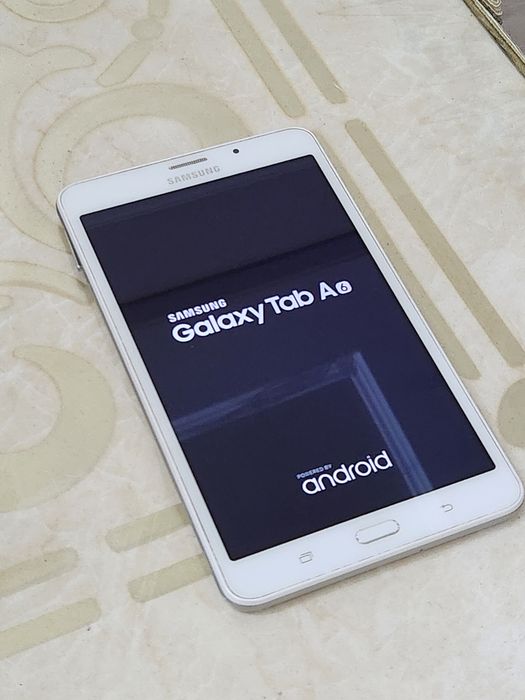Планшет Samsung Tab A6