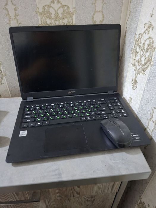 Noutbuk, ACER core3