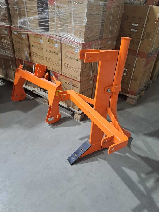 Atasament ingropat cabluri si conducte pentru tractor