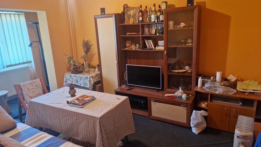 Garsoniera de vanzare