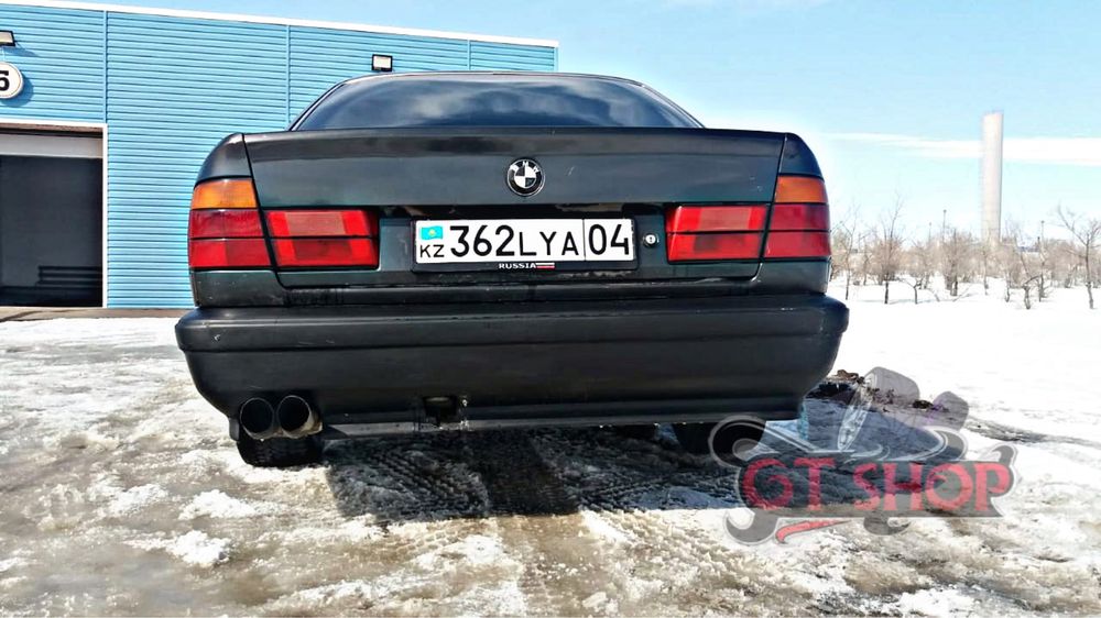 Спойлер BMW E34, тюнинг козырек накладки бмв е34
