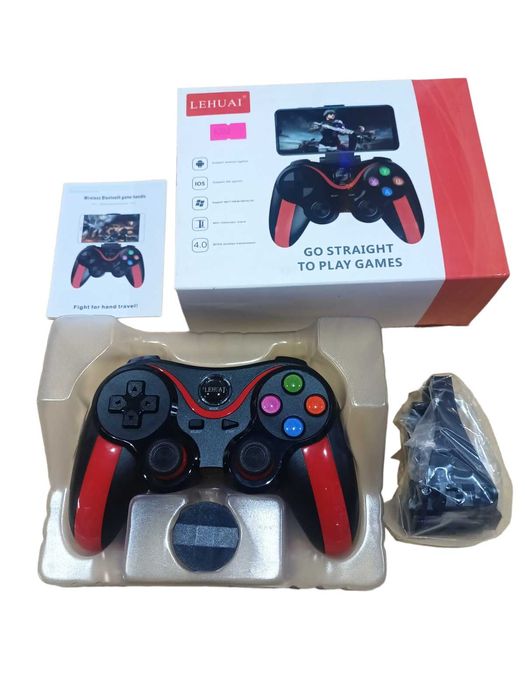 Джойстик LEHUAI ANDROID, PupG джойстик тип блутут контролер за телефон