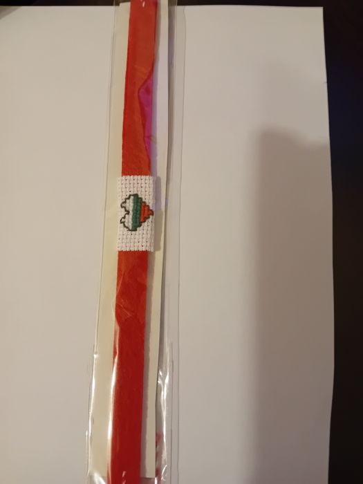 Ръчно изработени (бродирани)мартеници