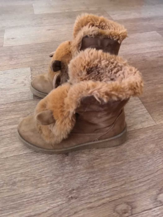 Зимние ботинки уги